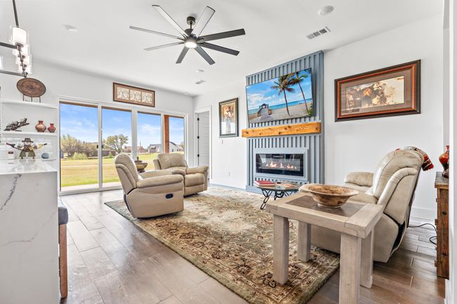 22113 Greenbriar Dr, House other with 4 bedrooms, 4 bathrooms and null parking in Whitney TX | Image 6