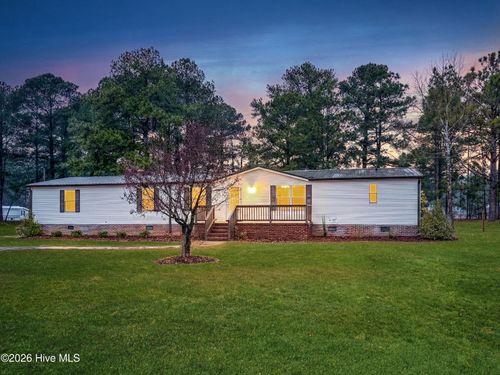 235 Meadowfield Cir, Aberdeen, NC, 28315-5700 | Card Image