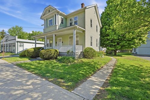 86 Conz St, Northampton, MA, 01060-3830 | Card Image