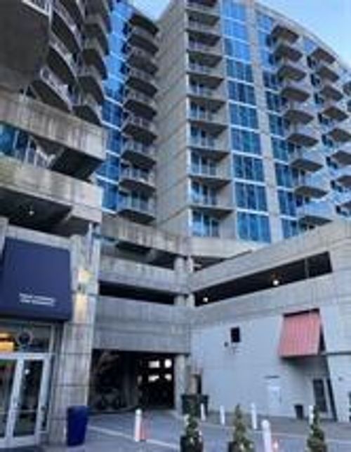 901-400 W Peachtree St Nw, Atlanta, GA, 30308-3545 | Card Image