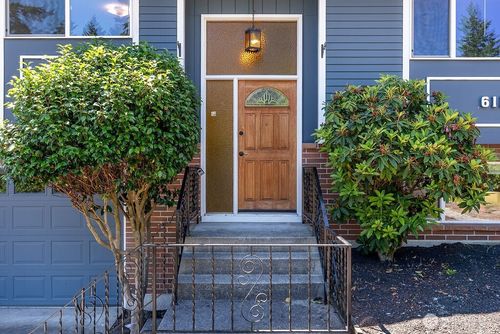 6114 47th Street Ct W, University Place, WA, 98466-6338 | Card Image