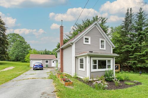 108 Cottage St, Berwick, NS, B0P1E0 | Card Image