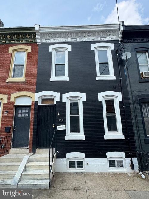 1139 W Somerset St, Philadelphia, PA, 19133-1222 | Card Image