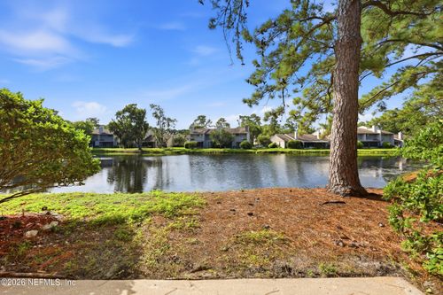 2093-3801 Crown Point Rd, Jacksonville, FL, 32257-7804 | Card Image