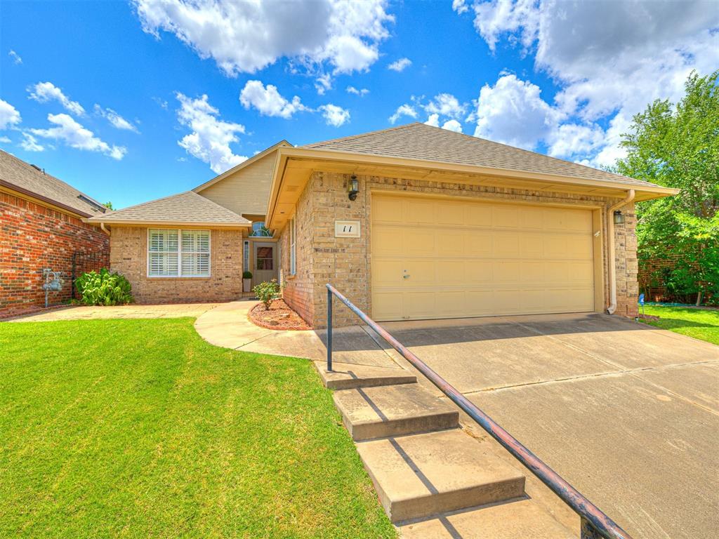Ridge Pointe Dr, Edmond, OK 73034