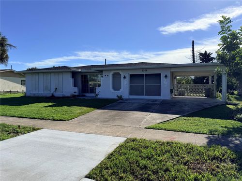 2306 Beacon Dr, PORT CHARLOTTE, FL, 33952-5624 | Card Image