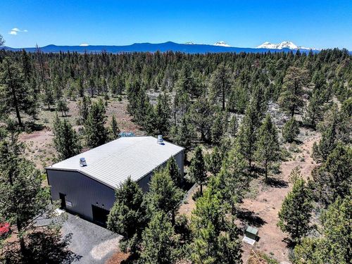 18785 Tumalo Reservoir Rd, Bend, OR, 97703-5228 | Card Image