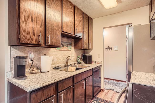 Kitchen View | Image 10