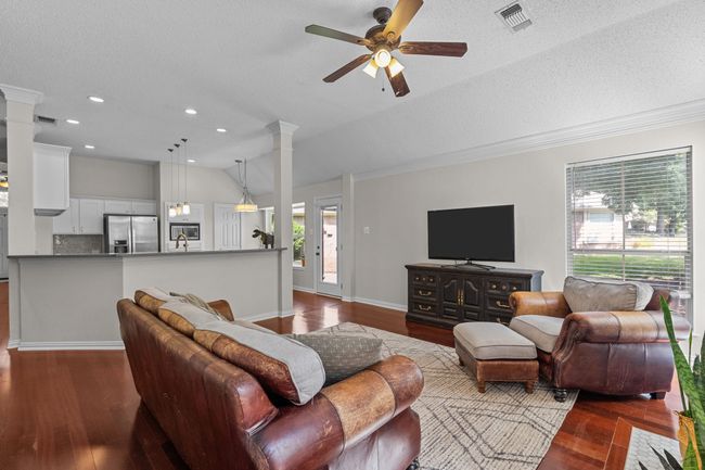 6432 Stone Creek Ter, House other with 3 bedrooms, 2 bathrooms and null parking in Fort Worth TX | Image 14