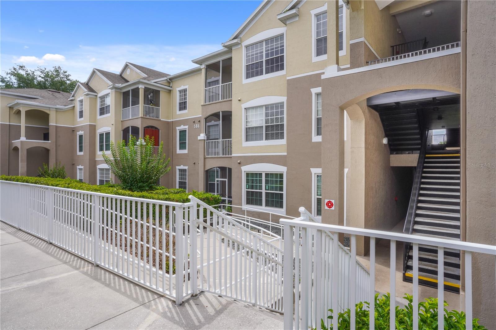 Residential in ALTAMONTE SPRINGS 2