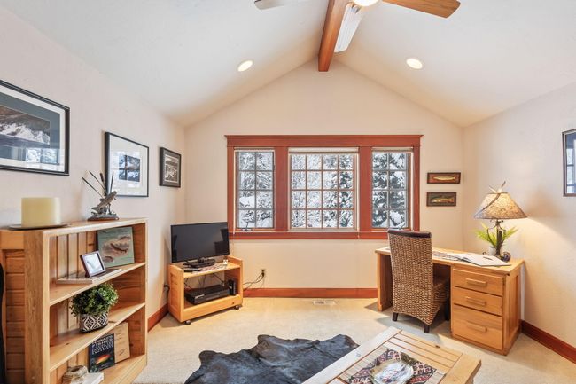 Upper Loft Office | Image 51