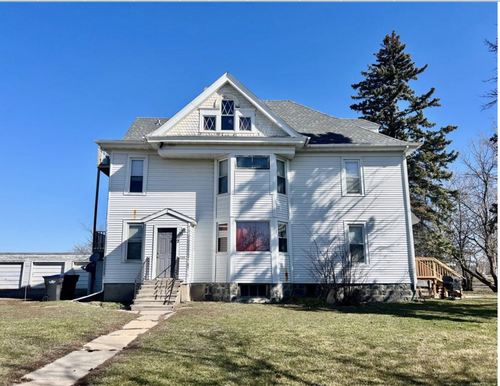 305 3rd St N, Breckenridge, MN, 56520-1433 | Card Image