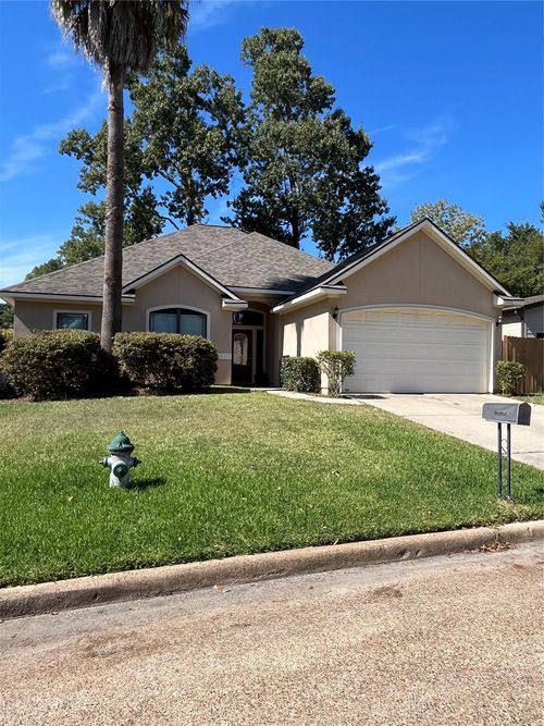 13726 Leafy Arbor Dr, Montgomery, TX, 77356-8539 | Card Image