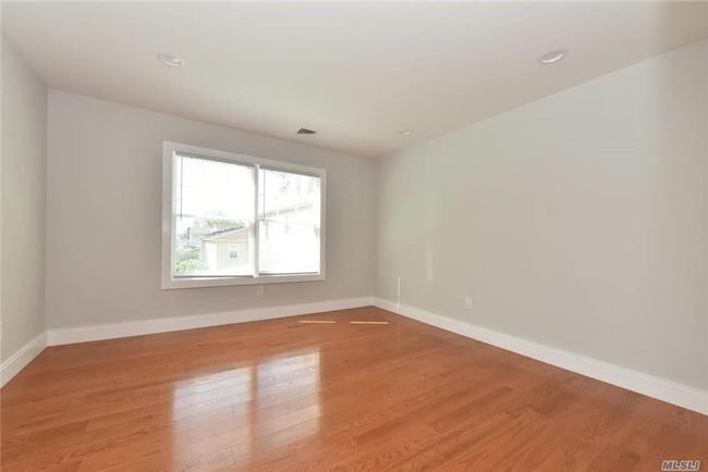 10 Dunes Ln, Home with 4 bedrooms, 4 bathrooms and null parking in Port Washington NY | Image 13