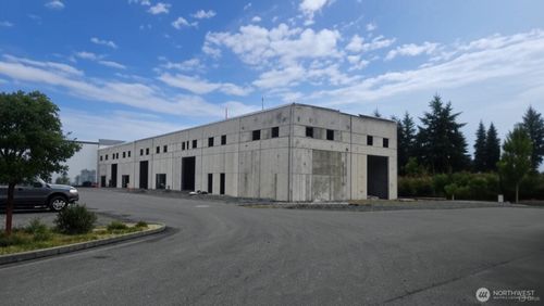 13051 41st Ave Ne, Marysville, WA, 98271-8588 | Card Image