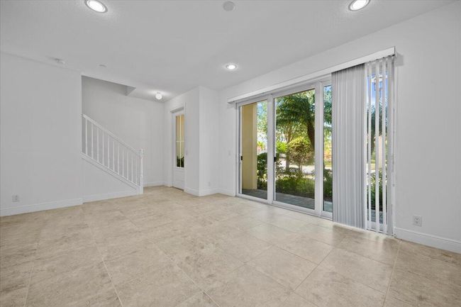 4141 Faraday Way, Condo with 3 bedrooms, 4 bathrooms and null parking in Palm Beach Gardens FL | Image 5