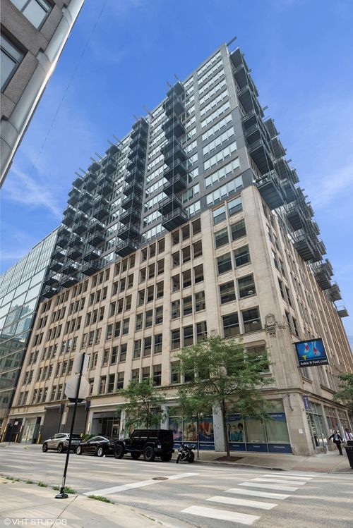 unit-609-565 W Quincy St, Chicago, IL, 60661-2903 | Card Image