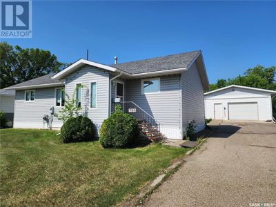 720 Stella St, House other with 3 bedrooms, 1 bathrooms and null parking in Grenfell SK | Image 1