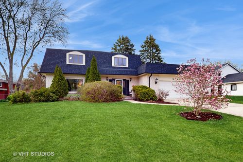 24452 W Blvd Dejohn, Naperville, IL, 60564-8038 | Card Image