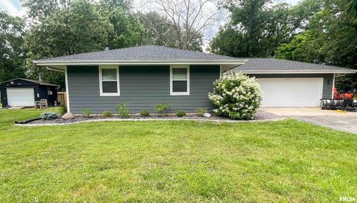 530 Cedar Dr, Metamora, IL, 61548-7817 | Card Image