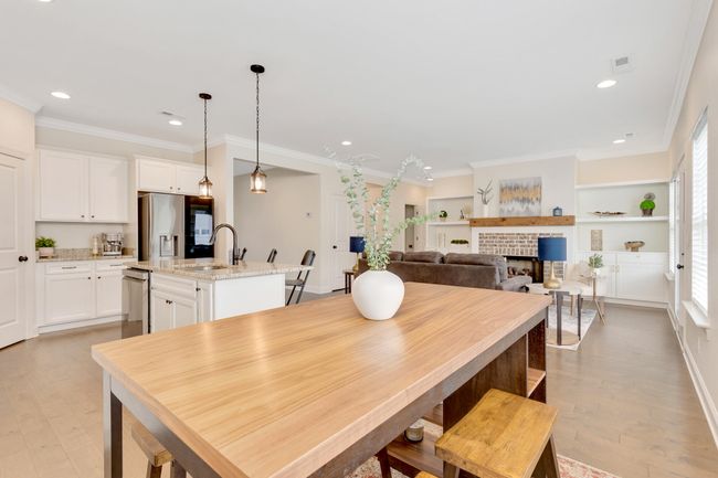 Breakfast nook | Image 16