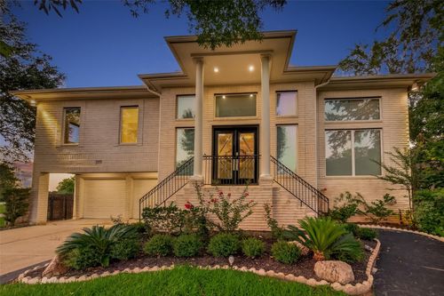 7203 Timberlake Dr, Sugar Land, TX, 77479-6309 | Card Image