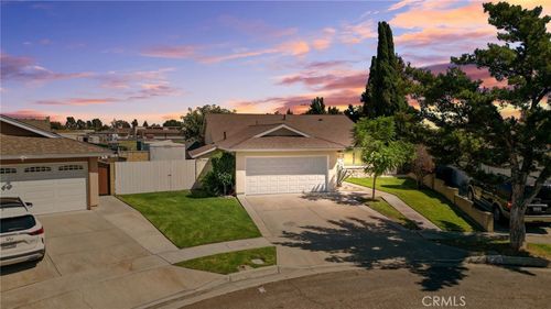12360 Hedda Dr, Cerritos, CA, 90703-8434 | Card Image