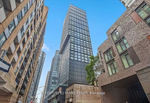 {{alt}} | Card Image