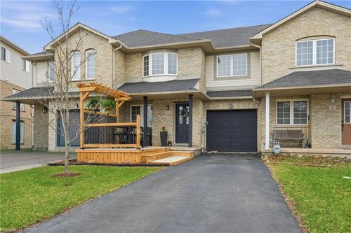 14 Kenyon Cres, Grimsby, ON, L3M5P4 | Card Image