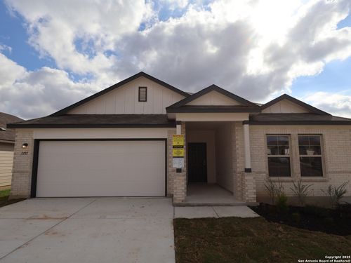 1101 Water Vly, Seguin, TX, 78155-3595 | Card Image