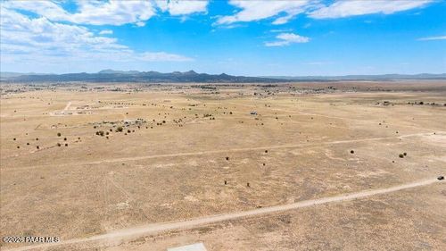 3383 W Limestone Dr, Paulden, AZ, 86334 | Card Image