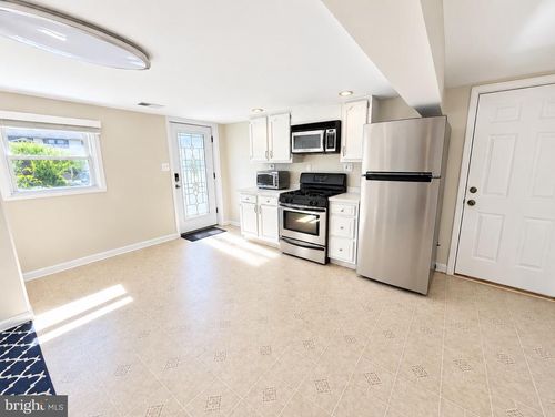 bottom-floor-126 Knollwood Drive, CHERRY HILL, NJ, 08002 | Card Image