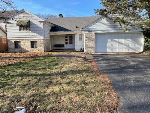 9534 Harding Ave, Evanston, IL, 60203-1020 | Card Image