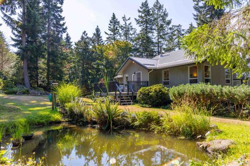 419 Clanton Rd, Galiano Island, BC, V0N1P0 | Card Image