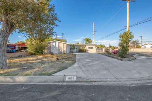 1003 W Avenue J13, Lancaster, CA, 93534 | Card Image