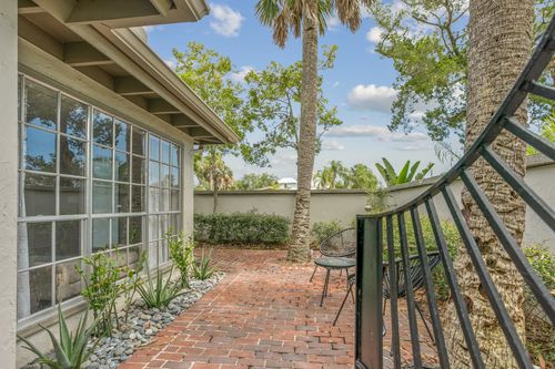 64 Dolphin Dr, ST AUGUSTINE, FL, 32080-4560 | Card Image