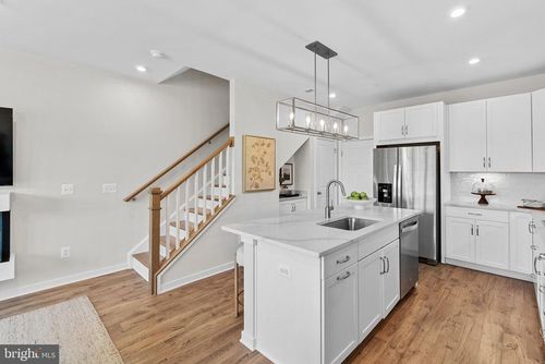 1-19748 Misty Moss Sq, Ashburn, VA, 20147 | Card Image