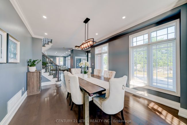 66 Daniel Reaman Cres, House attached with 4 bedrooms, 3 bathrooms and 2 parking in Vaughan ON | Image 6