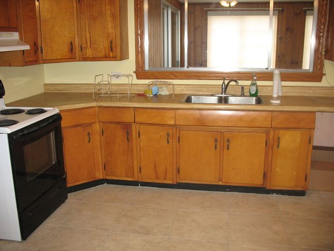 1011 South Main Street, House other with 3 bedrooms, 2 bathrooms and 2 parking in Independence VA | Image 8