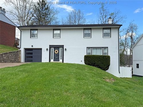 13 Elwood Dr, Huntington, WV, 25705-2712 | Card Image