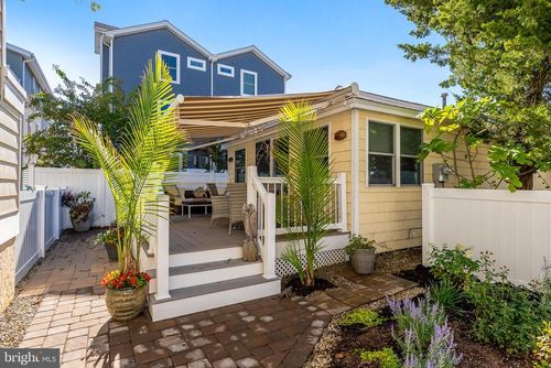 b-120 85th St, Sea Isle City, NJ, 08243-1128 | Card Image