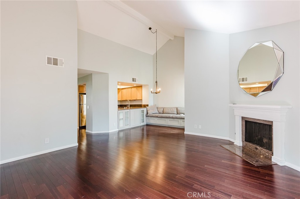 Residential Lease in Glendale 5