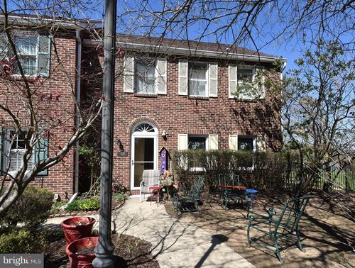 ste-9-333 E Pearl St, Burlington, NJ, 08016-1747 | Card Image