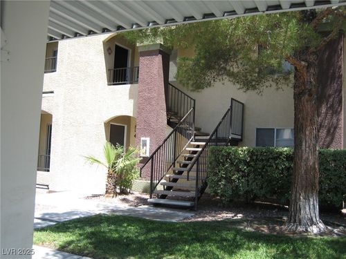 2033-7885 W Flamingo Rd, Las Vegas, NV, 89147-7423 | Card Image