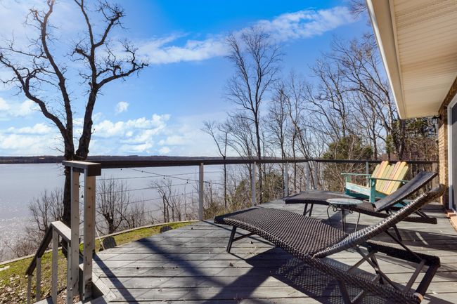 591 Shore Dr, House other with 3 bedrooms, 2 bathrooms and 2 parking in Big Sandy TN | Image 48