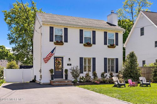 174 Monmouth Ave, Atlantic Highlands, NJ, 07716-2217 | Card Image