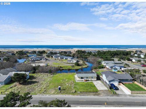 33705 I St, Ocean Park, WA, 98640-5618 | Card Image