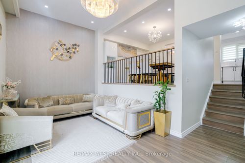 43-331 Trudelle St, Scarborough, ON, M1J3J9 | Card Image