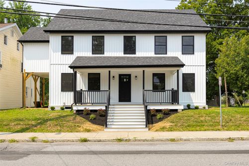 7441 S Broadway, Red Hook, NY, 12571-1749 | Card Image