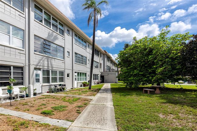 APT-109 - 211 Pasadena Ave N, Condo with 2 bedrooms, 2 bathrooms and null parking in ST PETERSBURG FL | Image 42